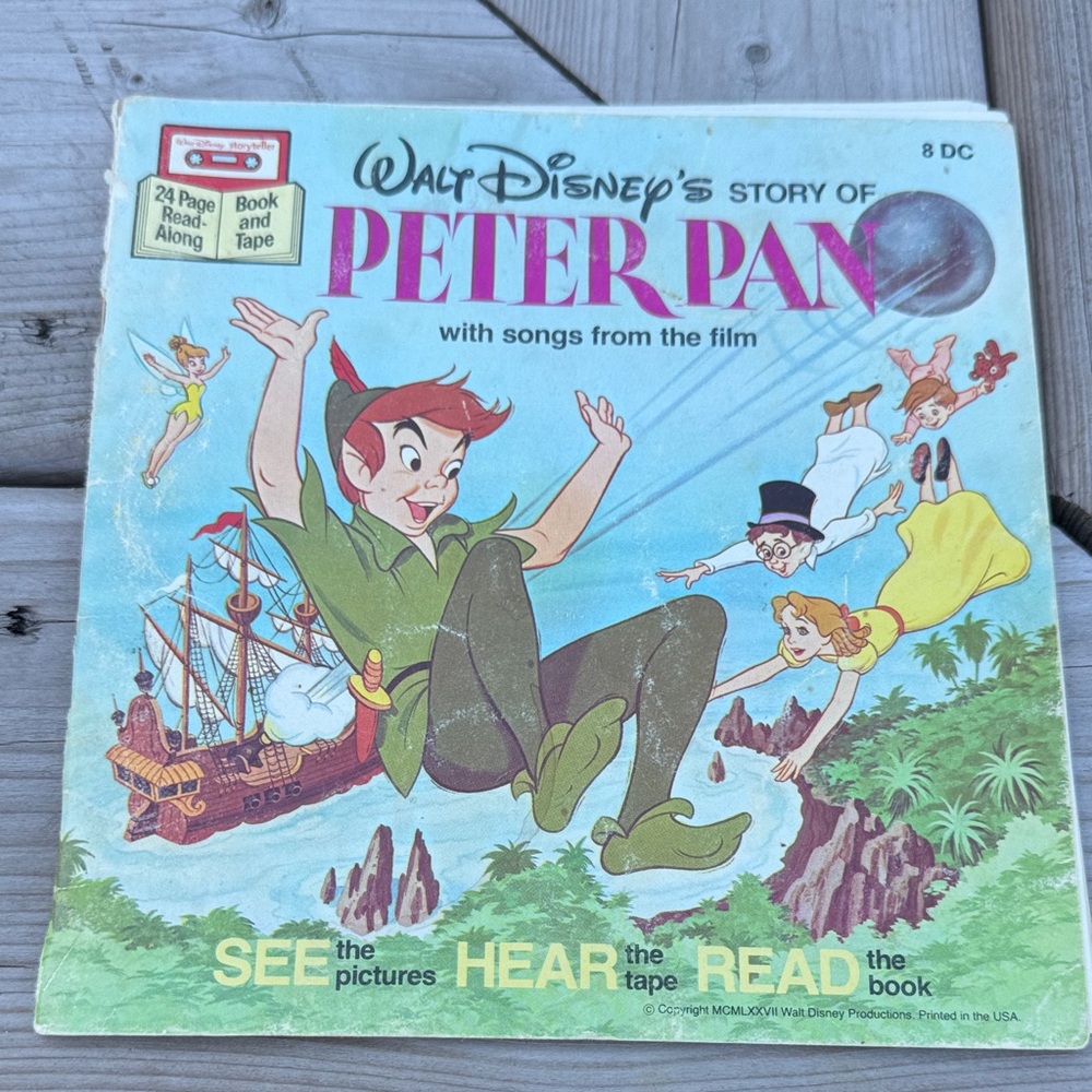 Vintage 80s Walt Disney's Story of Peter Pan Book (missing cassette!)